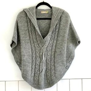 ETAM Team Weekend Heather Grey Hooded Knit Poncho Wool Acrylic Cable Stitch US 7